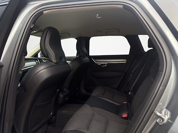 Volvo V90 19 of 22