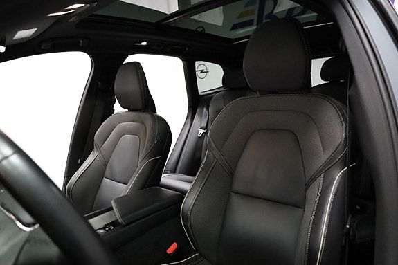 Volvo XC60 10 of 30
