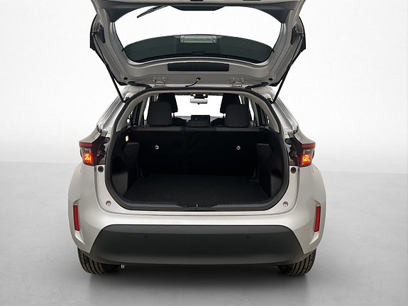 Toyota Yaris Cross 10 of 27
