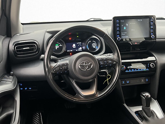 Toyota Yaris Cross 12 of 27