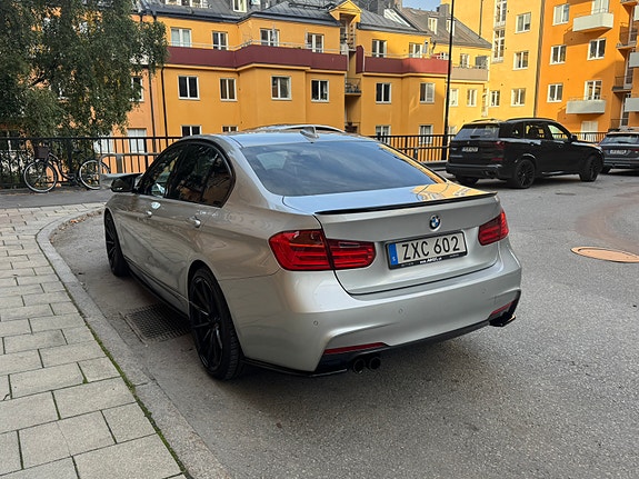 BMW 335d 3 of 6