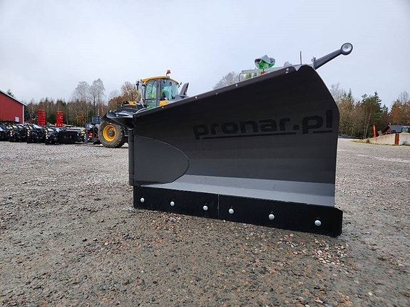 Pronar PUV 3300 M 2 of 4