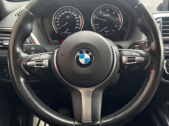 BMW 118d 12 of 25