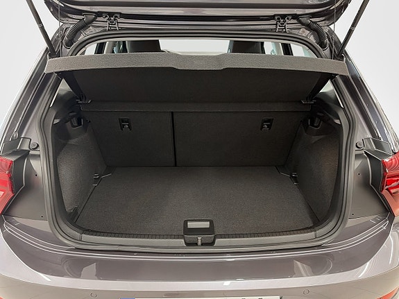 Volkswagen Polo 9 of 12