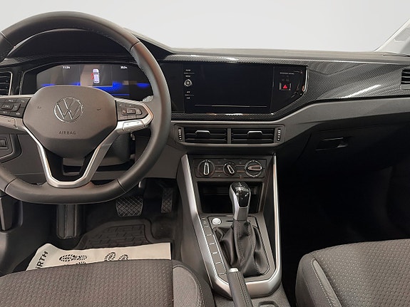 Volkswagen Polo 11 of 12
