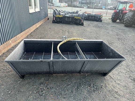 XYZ 2M Sandspridare SMS/3-Punkt Fäste Med Cylinder 4 of 5