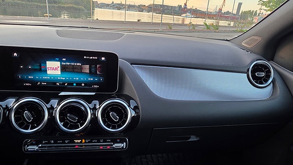 Mercedes-Benz B200 15 of 16
