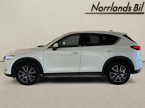 Mazda CX-5 5 of 6