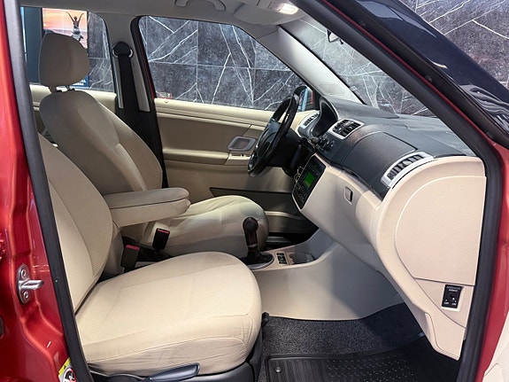 Skoda Fabia 15 of 19
