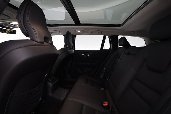 Volvo V60 11 of 18