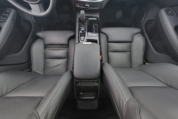 Volvo V60 10 of 18