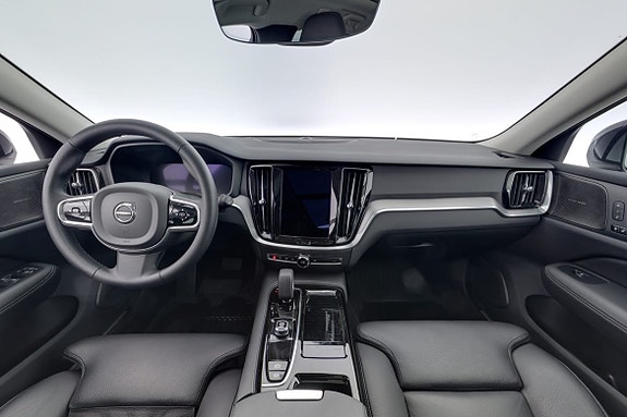 Volvo V60 7 of 18