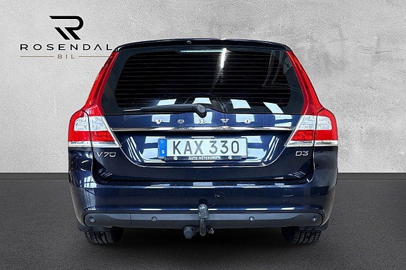Volvo V70 5 of 17