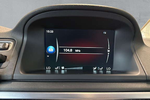 Volvo V70 14 of 17