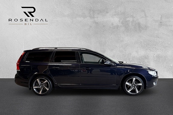 Volvo V70 3 of 17