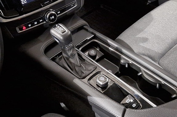 Volvo V90 13 of 15
