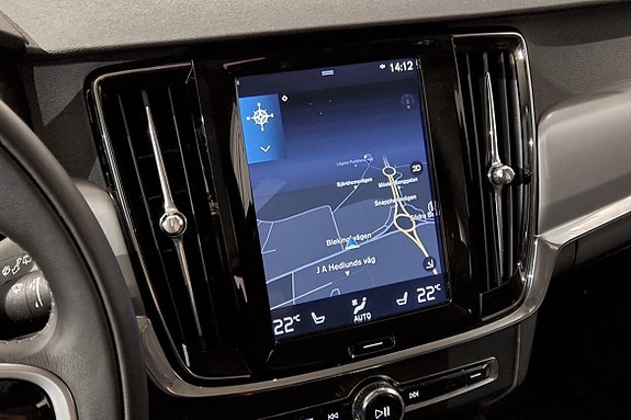 Volvo V90 11 of 15