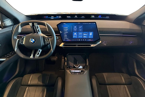 BMW iX3 11 of 25