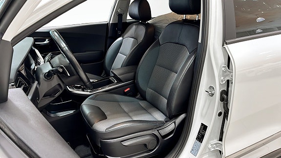 Kia e-Niro 9 of 17