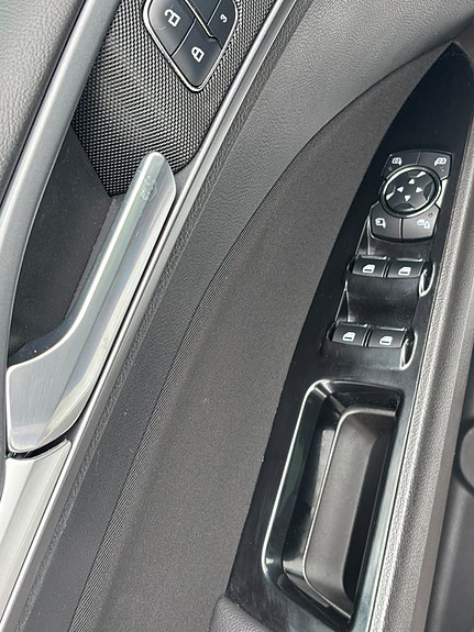 Ford Mondeo 17 of 17