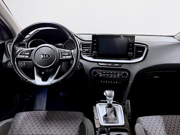 Kia Ceed 10 of 15