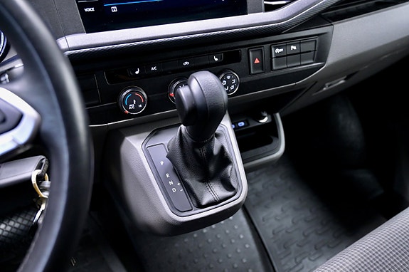 Volkswagen Transporter 13 of 20