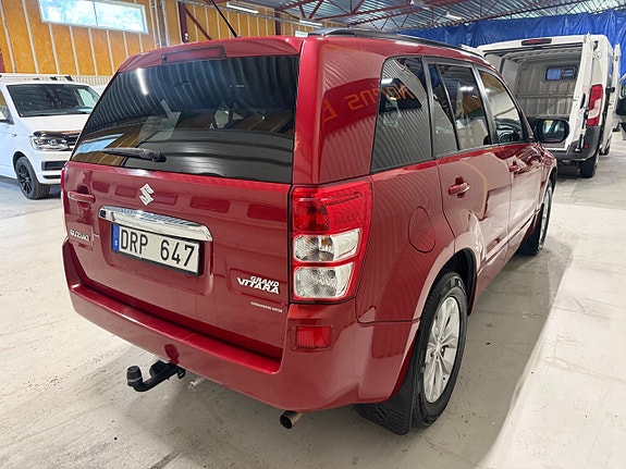 Suzuki Grand Vitara 5 of 13