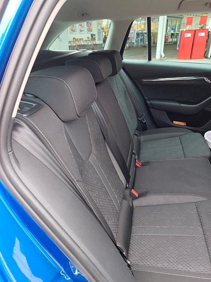 Skoda Octavia 6 of 11