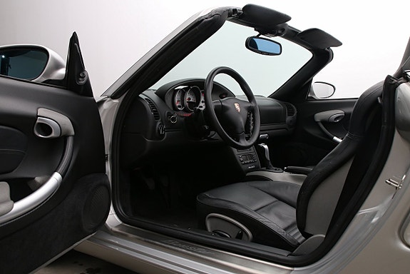 Porsche Boxster S 13 of 21