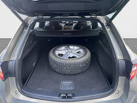 Toyota Corolla 12 of 14