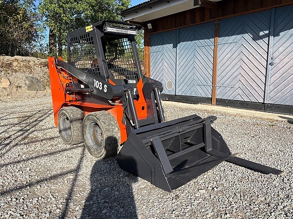 Kompaktlastare Thomas T103S 3 of 6