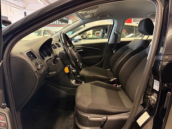 Volkswagen Polo 10 of 22