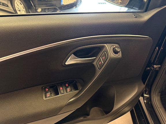 Volkswagen Polo 9 of 22