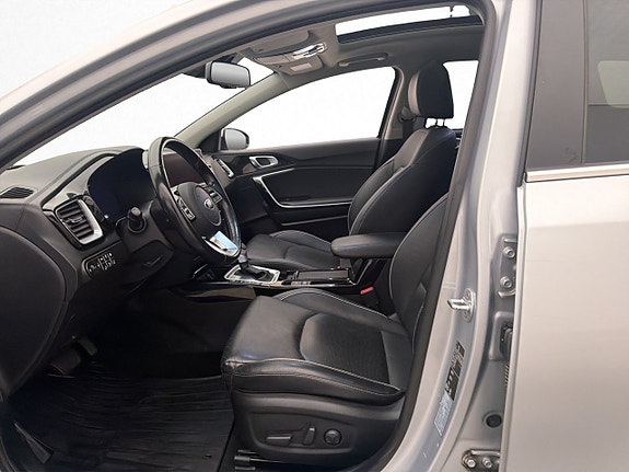 Kia Ceed 9 of 30