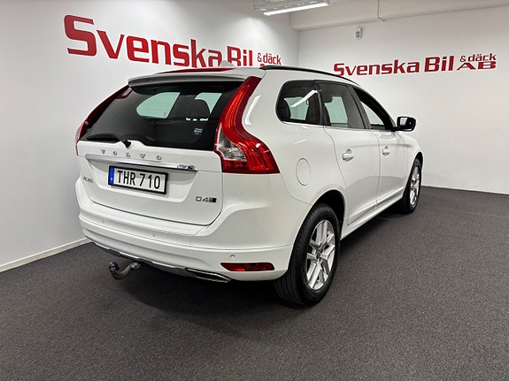 Volvo XC60 6 of 16