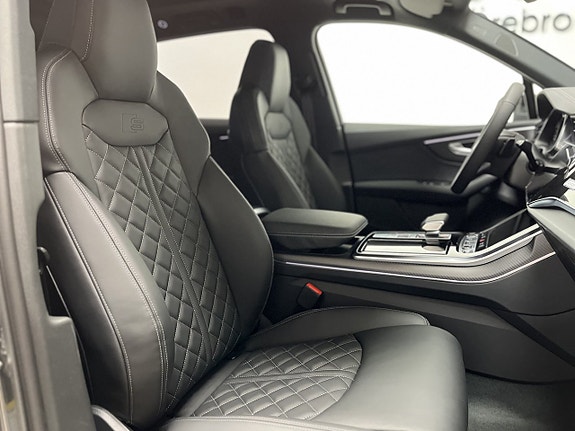 Audi Q7 7 of 13