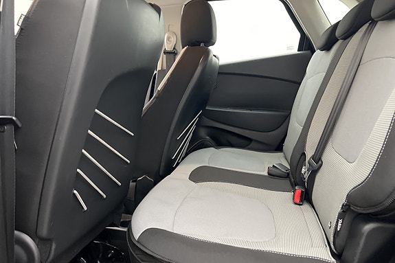 Renault Captur 13 of 25