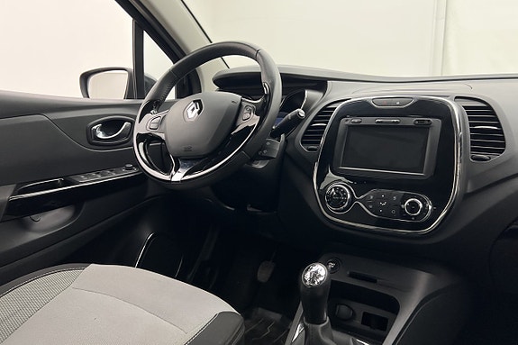Renault Captur 10 of 25