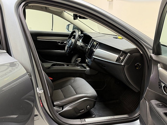 Volvo V90 8 of 14