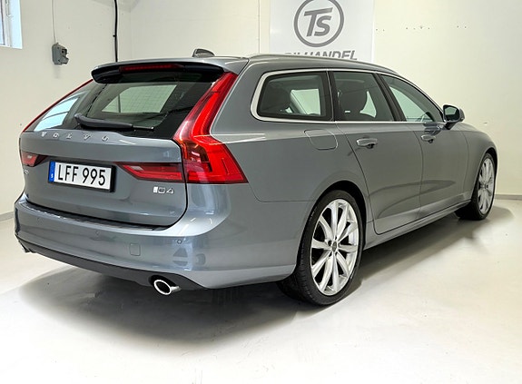 Volvo V90 4 of 14
