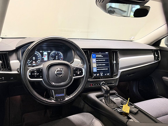 Volvo V90 11 of 14
