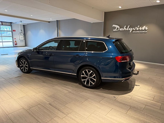 Volkswagen Passat 18 of 19