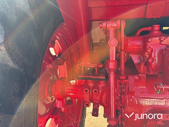 Traktor Volvo BM 430 med frontlastare 19 of 30
