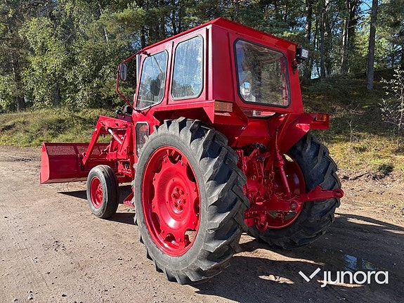 Traktor Volvo BM 430 med frontlastare 3 of 30