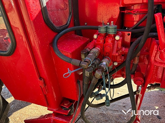 Traktor Volvo BM 430 med frontlastare 16 of 30