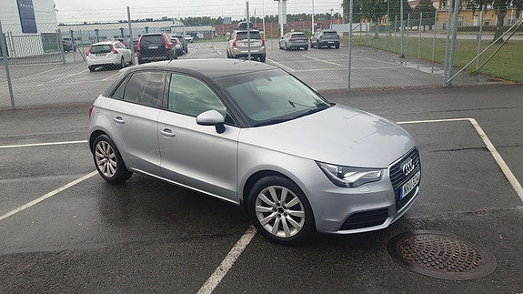 Audi A1 3 of 7