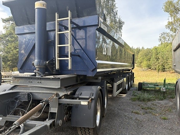 Kolstad 5 axlad tippvagn 4 of 6