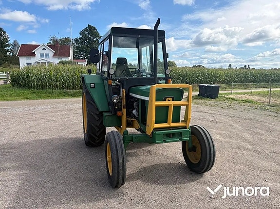 Traktor John Deere 2130 med Trima frontlastare 15 of 30