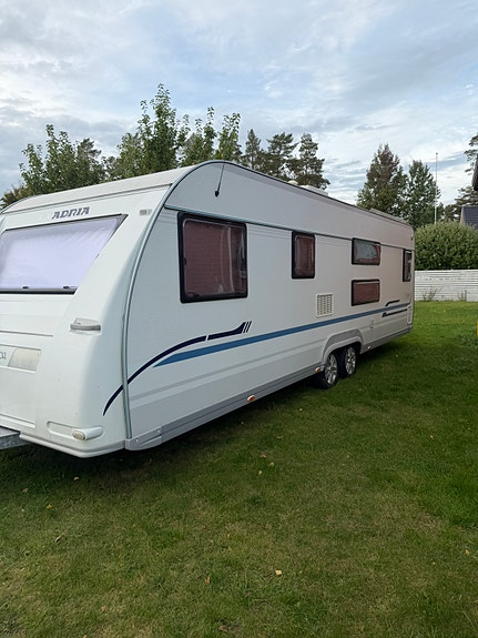 Adria Classica 743 ut 2 of 9