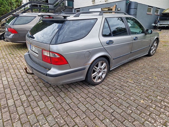 Saab 9-5 4 of 4